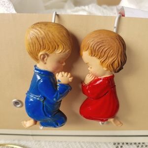 ❤️🩷❤️ Vintage set boy girl praying ornaments picks Christmas